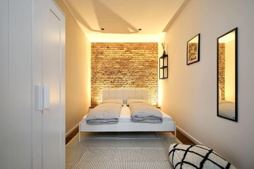 Central Apartment - Linienstrasse Berlino Esterno foto
